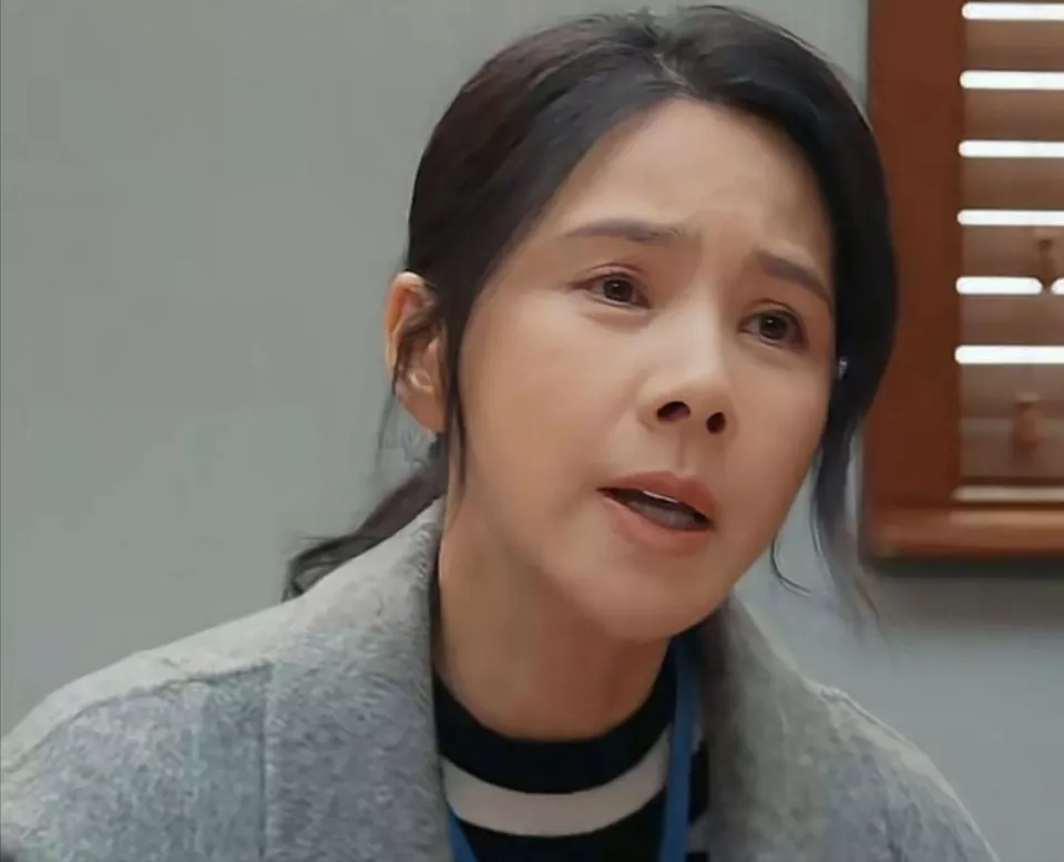 脸被“毁掉”的古早女神:初见惊艳 再见惊悚?