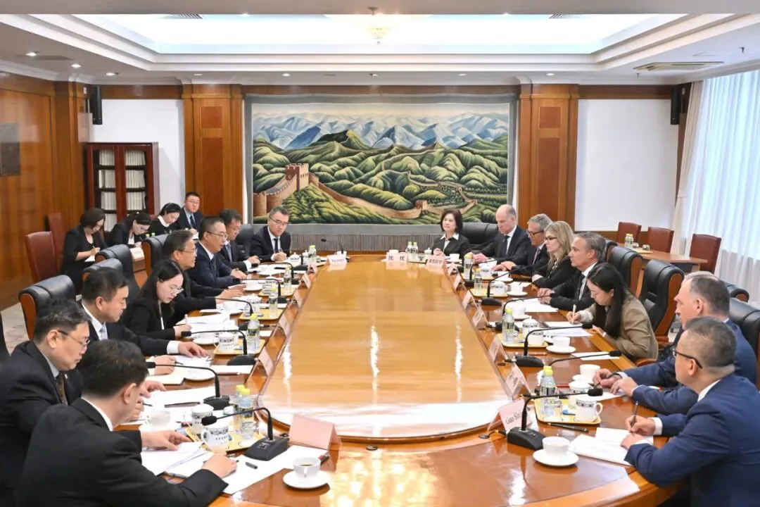 中国发改委主任会见波音公司总裁 中方回应订单