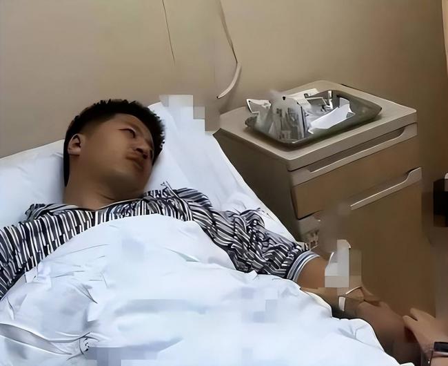 前有张雪峰，后有姜小柔：人是要“避谶”的